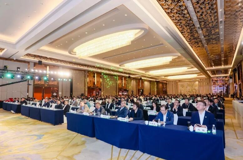 加快發(fā)展新質(zhì)生產(chǎn)力 推進(jìn)中國(guó)環(huán)衛(wèi)現(xiàn)代化——2024中國(guó)城市環(huán)境衛(wèi)生協(xié)會(huì)年會(huì)暨中國(guó)環(huán)衛(wèi)博覽會(huì)在京盛大召開！