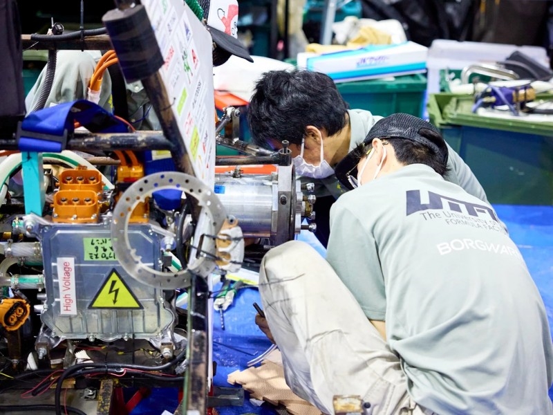 培育電動(dòng)化未來(lái)人才，電裝助推學(xué)生方程式賽事創(chuàng)新發(fā)展